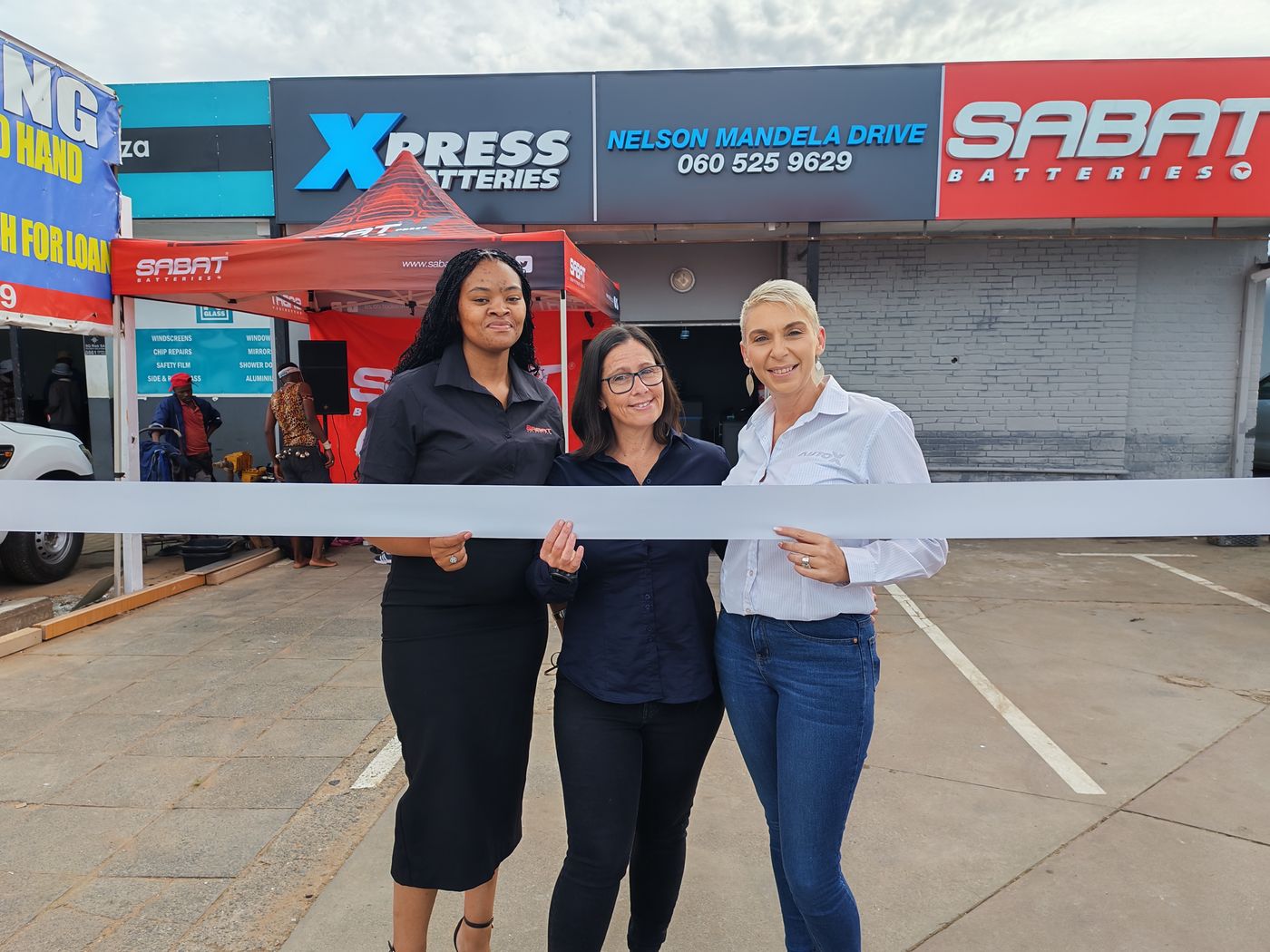 An Xpress Batteries store opening